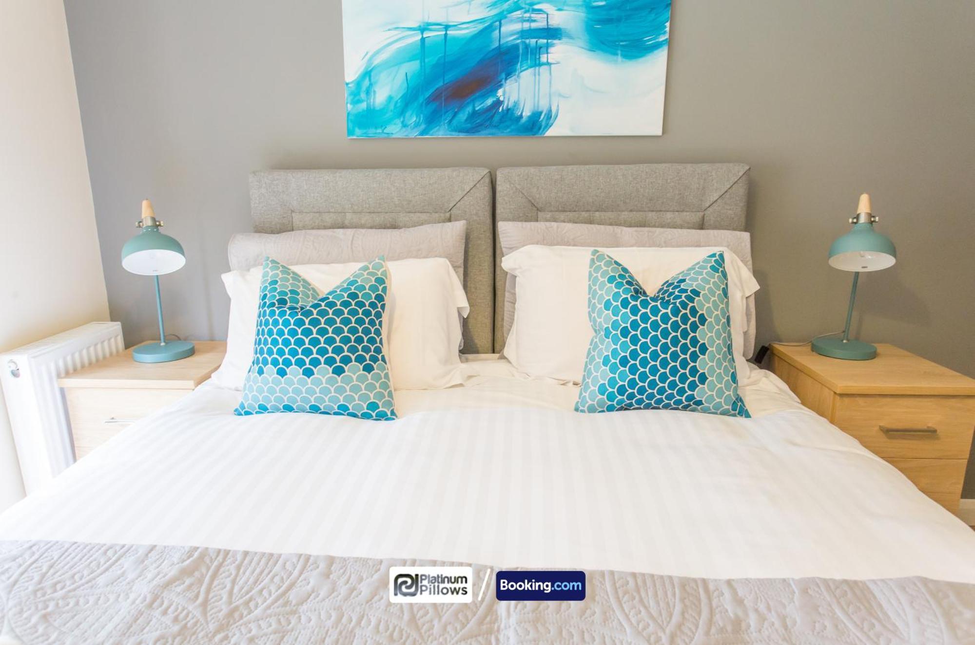 Modern Oxford 2 Bedroom Apartments, Near Headington Hospital, Families & Contractor Accommodation With Parking Buitenkant foto