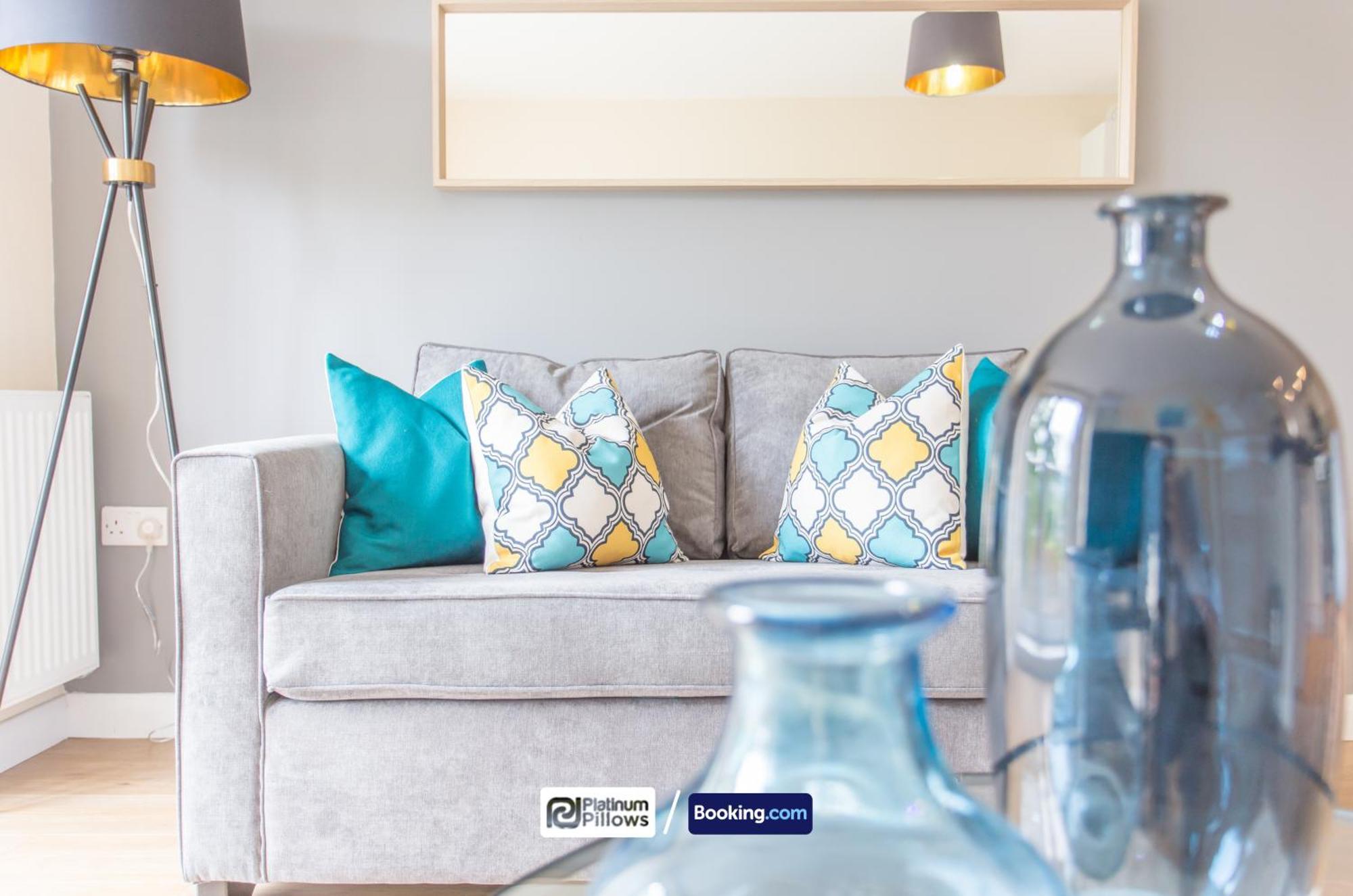 Modern Oxford 2 Bedroom Apartments, Near Headington Hospital, Families & Contractor Accommodation With Parking Buitenkant foto