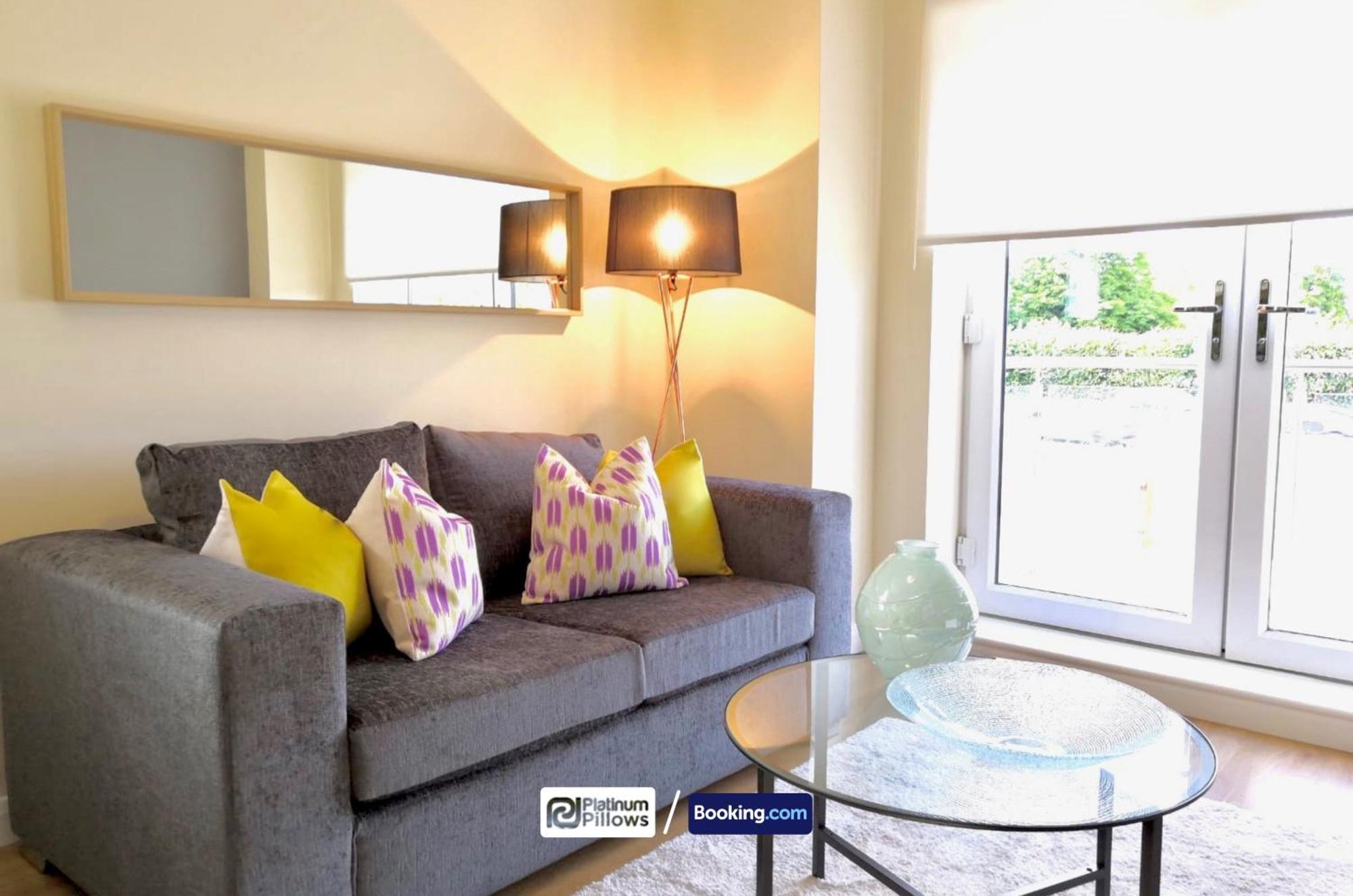 Modern Oxford 2 Bedroom Apartments, Near Headington Hospital, Families & Contractor Accommodation With Parking Buitenkant foto