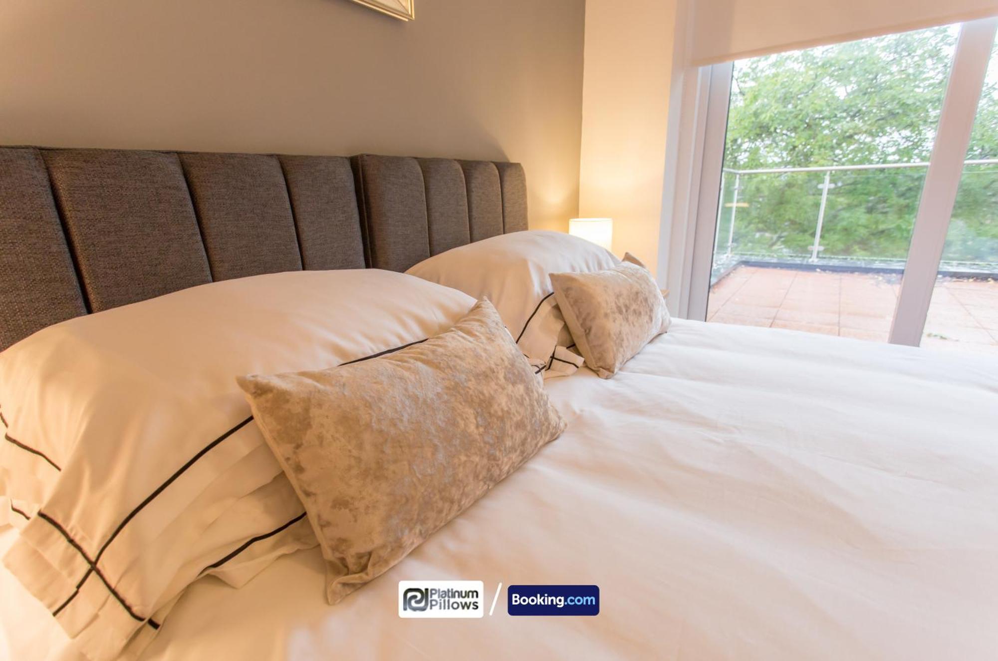 Modern Oxford 2 Bedroom Apartments, Near Headington Hospital, Families & Contractor Accommodation With Parking Buitenkant foto