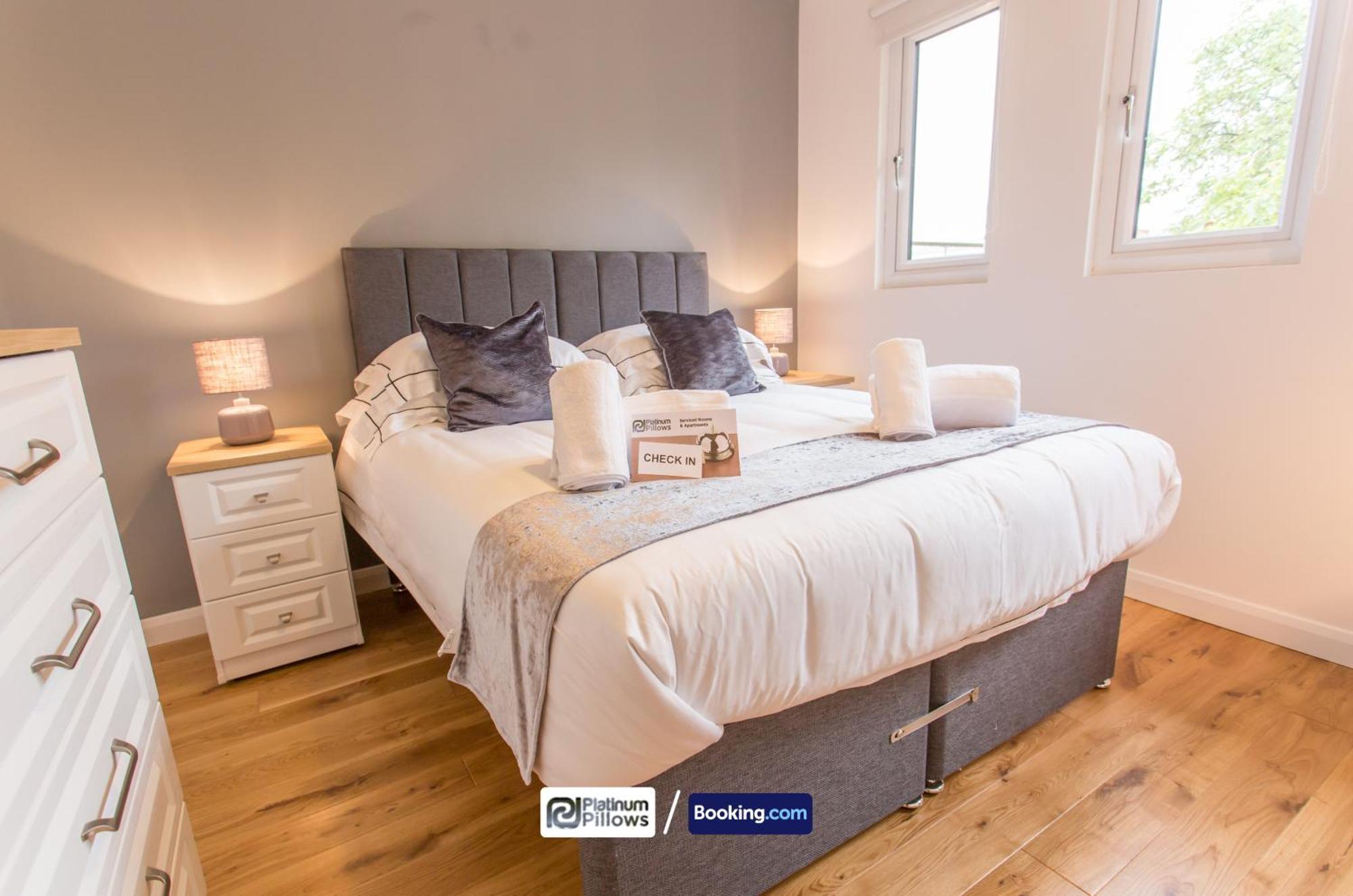Modern Oxford 2 Bedroom Apartments, Near Headington Hospital, Families & Contractor Accommodation With Parking Buitenkant foto